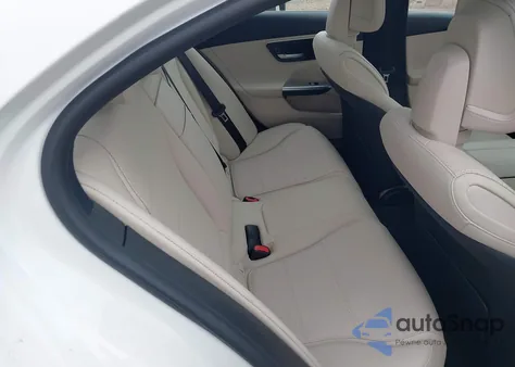 2022 Mercedes-Benz C 300 4Matic из США, поврежденный, VIN W1KAF4HB9NR041574